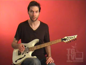 Super-fast blues guitar with Paul Gilbert